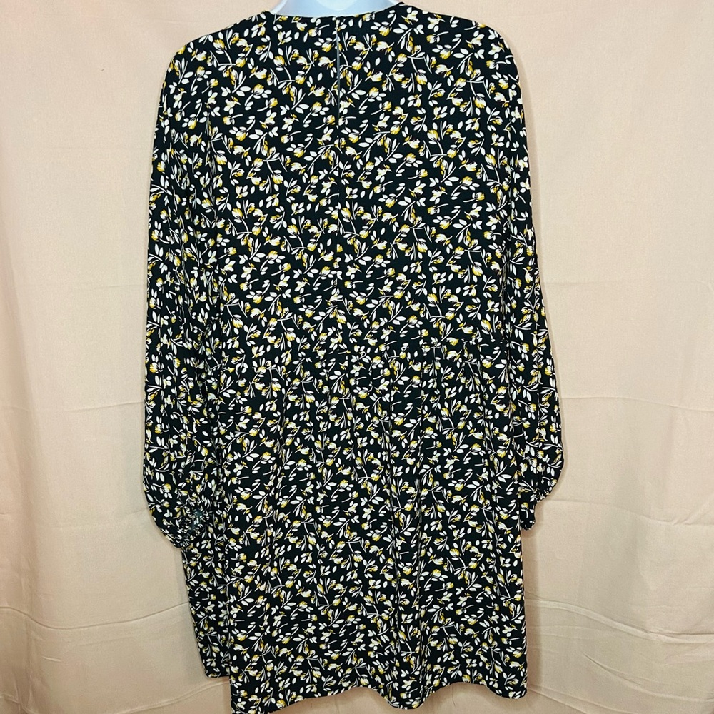 Zara Black and Yellow Floral Oversized Babydoll Dress in Size Medium - Picture 3 of 6